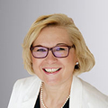 Mag. Karin Tomek, MBA